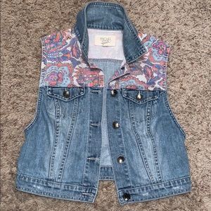 Jean Jacket Vest with Paisley pattern